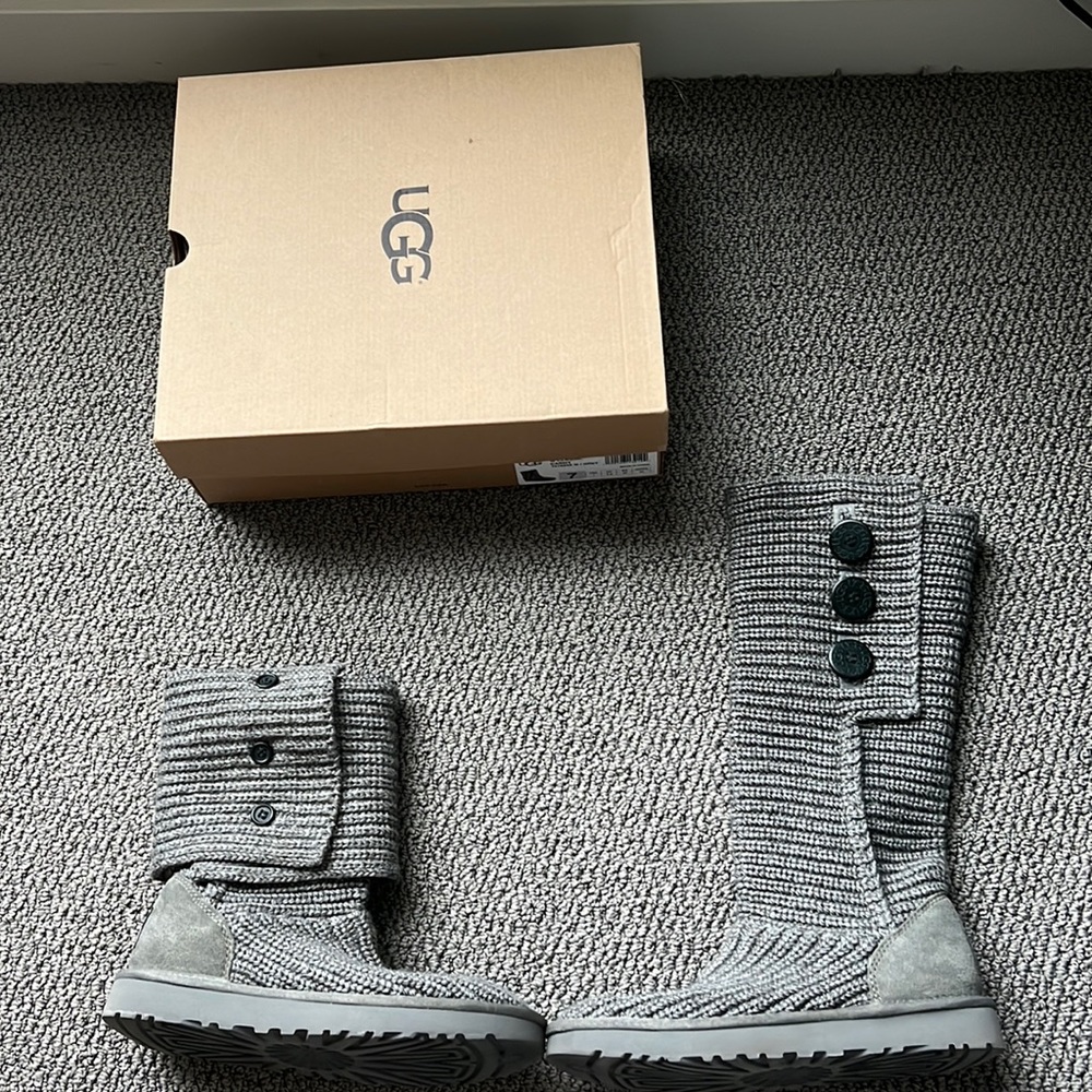 UGG Classic Cardy -Grey